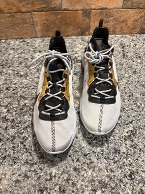 Gently Used (worn 3X) sz 10 Nike React Element 55 ‘Gold Ranger’ No Box